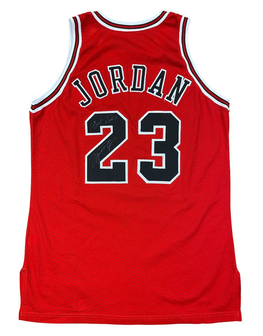Michael Jordan game-worn Bulls jersey to fetch $1,000,000 - The Memorabilia Club