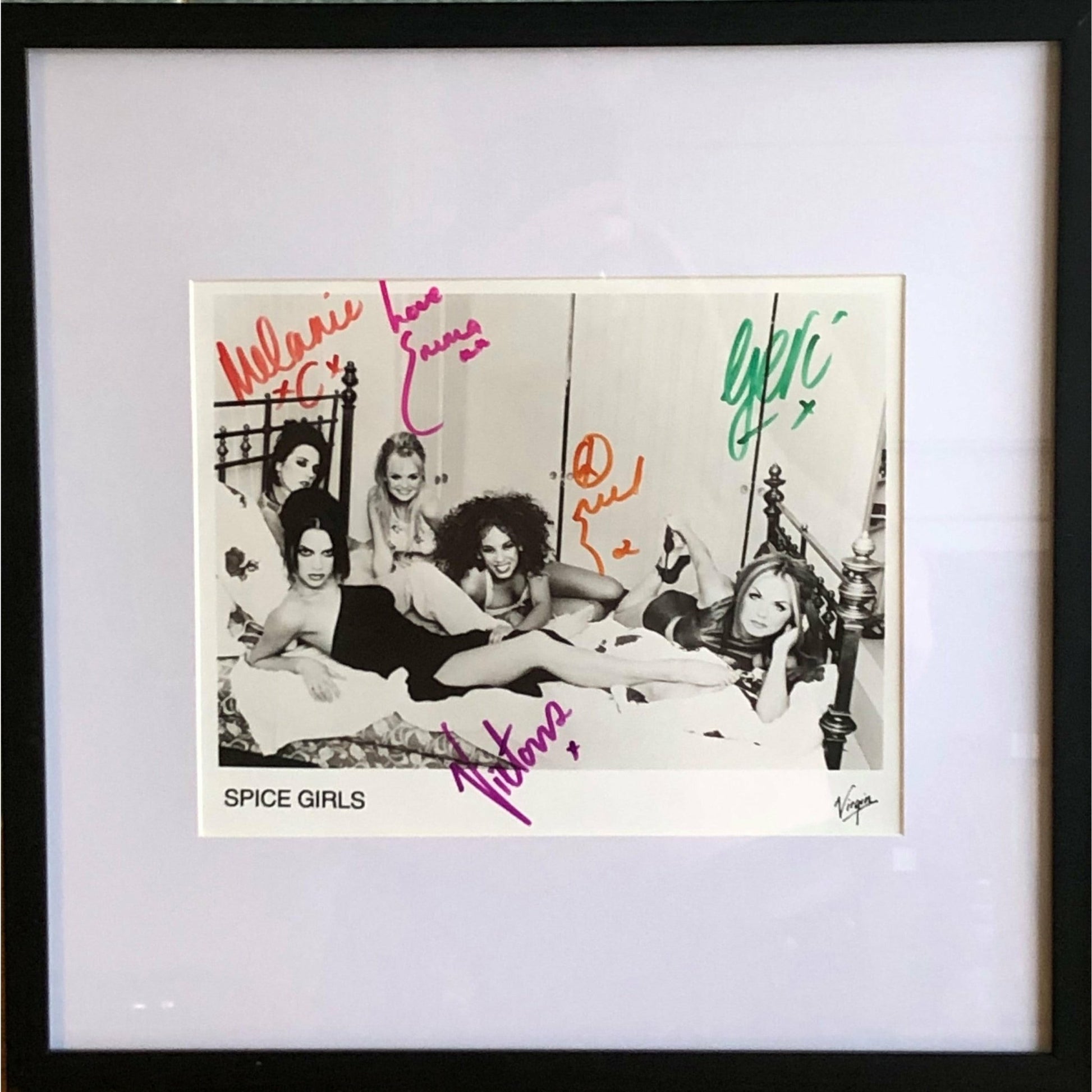The Spice Girls memorabilia autographed 10" x 8" photograph - The Memorabilia Club